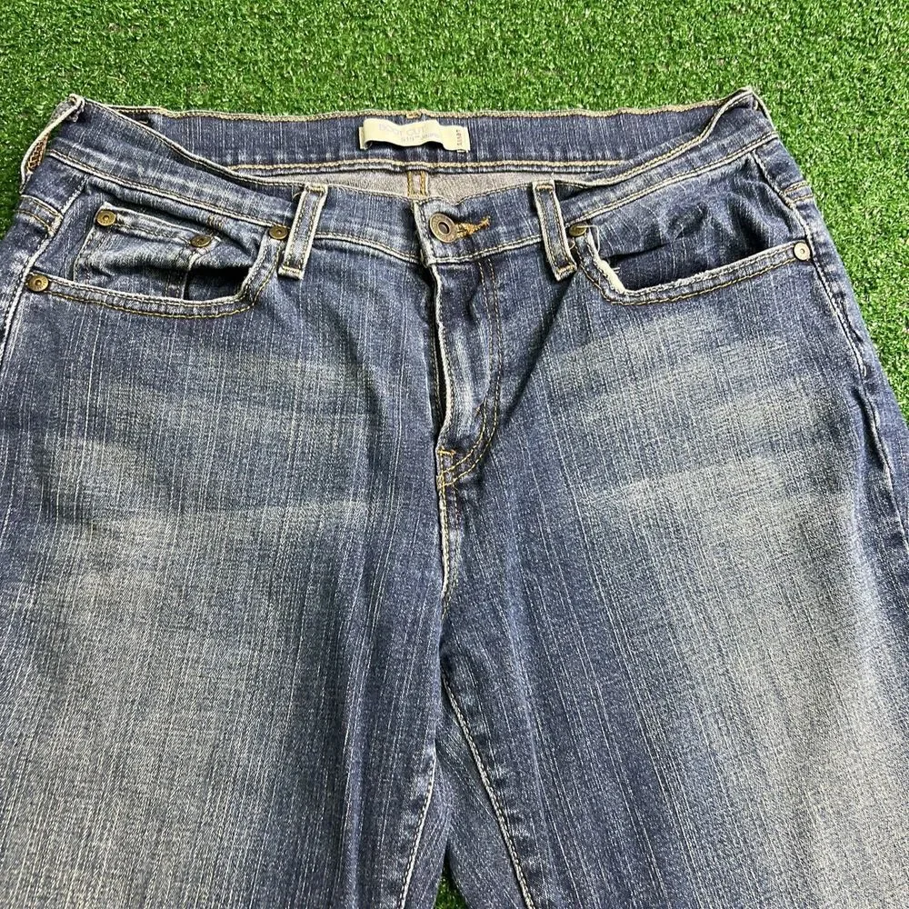 Levi's 515 Classic Boot Cut Low Rise Y2K Jeans Women's Size 10 Medium Blue Denim